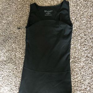 Lalabu baby wearing tank